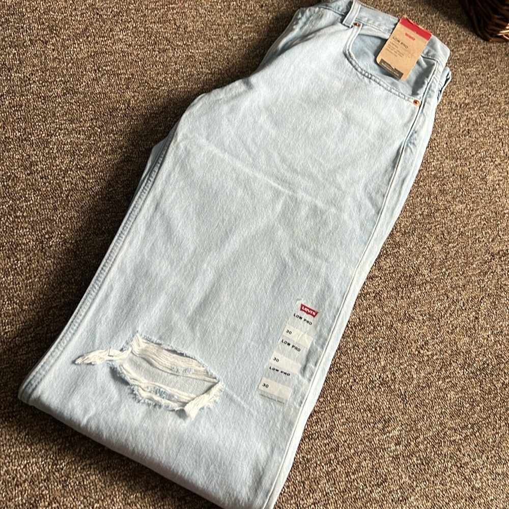 Levi's Women's Low Pro StraightJeans - Size 30